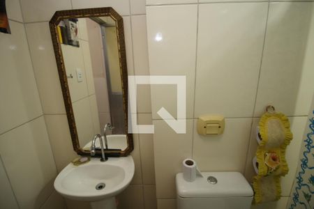 Casa à venda com 100m², 3 quartos e 1 vagaBanheiro de serviço