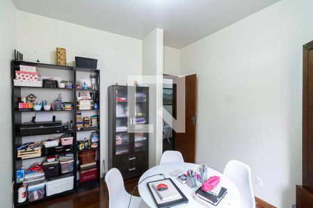 Quarto 2 de casa à venda com 3 quartos, 235m² em Santa Amélia, Belo Horizonte