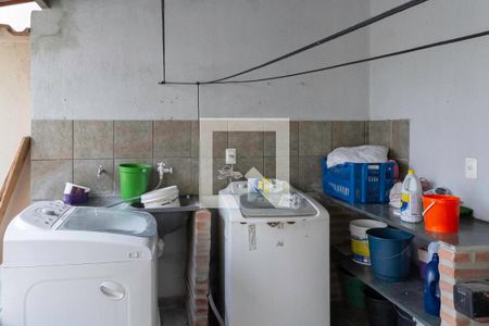 Casa à venda com 235m², 3 quartos e 4 vagas Casa à venda com 235m², 3 quartos e 4 vagasÁrea de Serviço