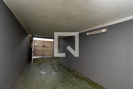 Garagem de casa para alugar com 4 quartos, 200m² em Jardim Testae, Guarulhos
