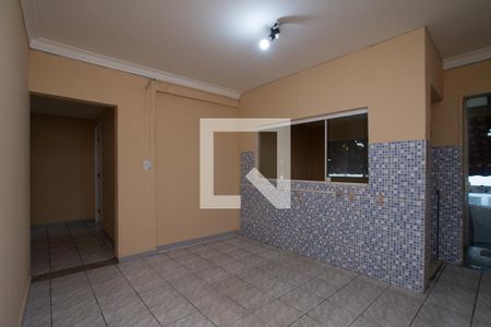 Casa para alugar com 4 quartos, 200m² em Jardim Testae, Guarulhos