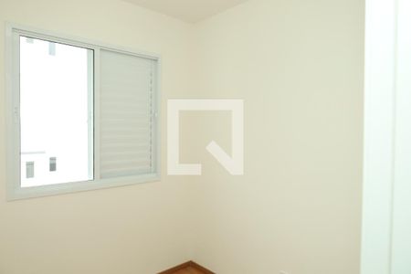 Quarto 1 de apartamento à venda com 2 quartos, 42m² em Vila Carmosina, São Paulo