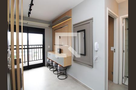 Sala/Cozinha de apartamento para alugar com 1 quarto, 32m² em Vila Mazzei, São Paulo