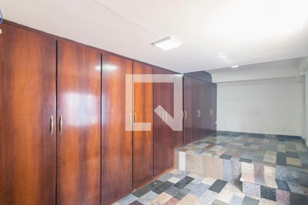 Casa à venda com 280m², 3 quartos e 3 vagasQuarto 3 Suite