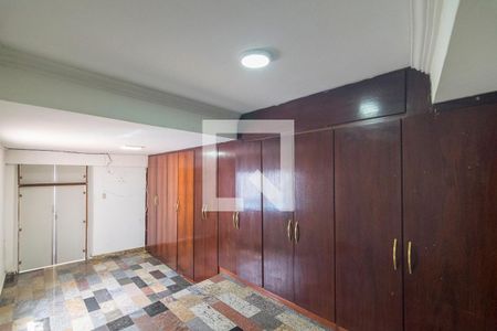 Casa à venda com 280m², 3 quartos e 3 vagasQuarto 3 Suite