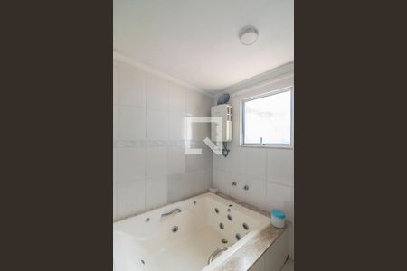 Casa à venda com 280m², 3 quartos e 3 vagasBanheiro da Suite