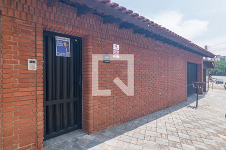 Casa à venda com 280m², 3 quartos e 3 vagasFachada