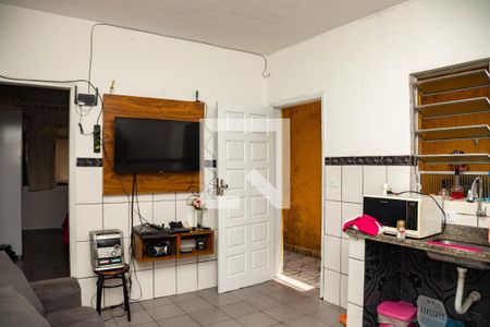 Casa à venda com 600m², 5 quartos e 2 vagas Casa à venda com 600m², 5 quartos e 2 vagasCasa 3 - sala/cozinha