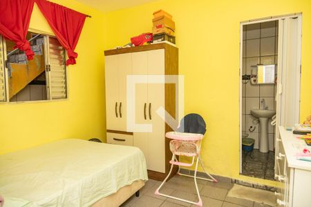 Casa à venda com 600m², 5 quartos e 2 vagas Casa à venda com 600m², 5 quartos e 2 vagasCasa 2 - quarto