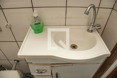 Casa à venda com 600m², 5 quartos e 2 vagas Casa à venda com 600m², 5 quartos e 2 vagasBanheiro