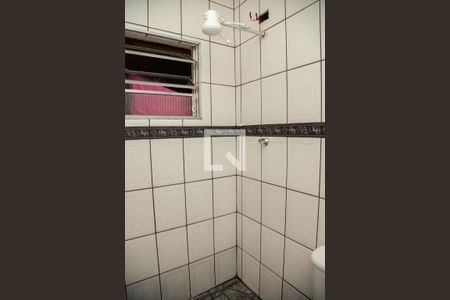 Casa à venda com 600m², 5 quartos e 2 vagas Casa à venda com 600m², 5 quartos e 2 vagasCasa 2 - banheiro