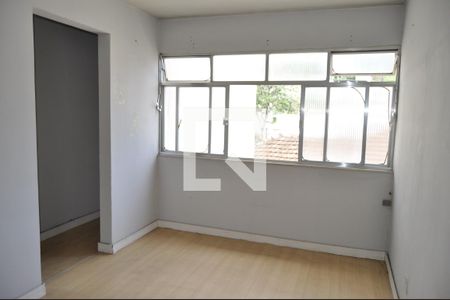 Sala de apartamento para alugar com 3 quartos, 63m² em Piedade, Rio de Janeiro