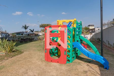 Apartamento para alugar com 52m², 2 quartos e 1 vaga Apartamento para alugar com 52m², 2 quartos e 1 vagaÁrea comum - Playground