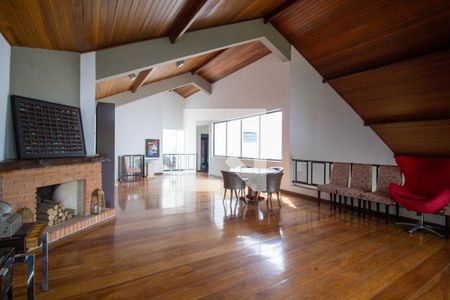 Casa de condomínio para alugar com 720m², 4 quartos e 15 vagasSala Superior