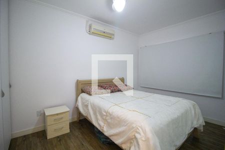 Casa de condomínio para alugar com 720m², 4 quartos e 15 vagasSuíte 2