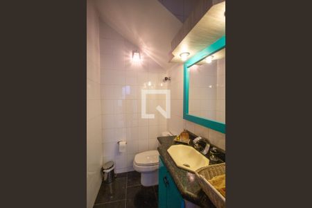 Casa de condomínio para alugar com 720m², 4 quartos e 15 vagasLavabo