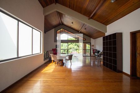 Casa de condomínio para alugar com 720m², 4 quartos e 15 vagasSala Superior