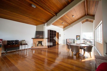 Casa de condomínio para alugar com 720m², 4 quartos e 15 vagasSala Superior