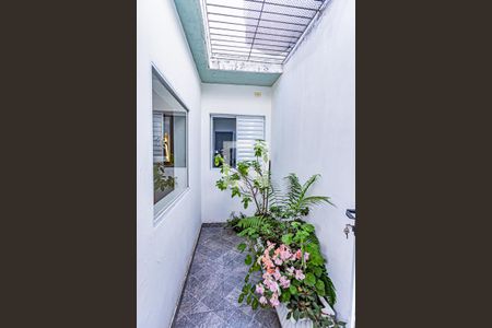 Casa à venda com 170m², 3 quartos e 2 vagas Casa à venda com 170m², 3 quartos e 2 vagasJardim de inverno