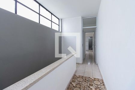 Casa à venda com 250m², 3 quartos e 1 vaga Casa à venda com 250m², 3 quartos e 1 vagaCorredor