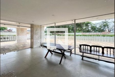 Apartamento à venda com 120m², 3 quartos e 1 vaga Apartamento à venda com 120m², 3 quartos e 1 vagaÁrea comum - Salão de festas