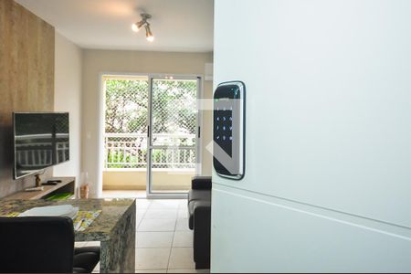 Fechadura Eletrônica de kitnet/studio para alugar com 1 quarto, 42m² em Jardim Ampliação, São Paulo