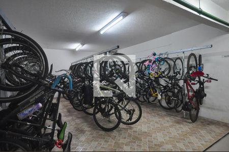 Studio para alugar com 42m², 1 quarto e 1 vaga Studio para alugar com 42m², 1 quarto e 1 vagaBicicletário