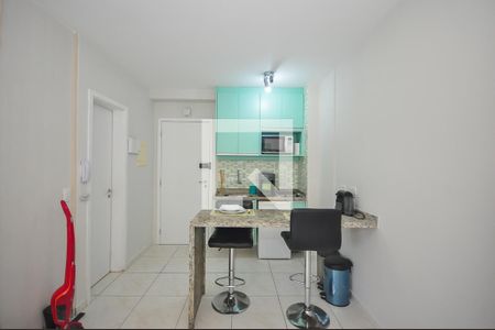 Studio para alugar com 42m², 1 quarto e 1 vaga Studio para alugar com 42m², 1 quarto e 1 vagaCozinha