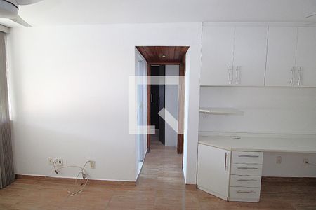 Apartamento à venda com 51m², 2 quartos e 1 vagaCorredor