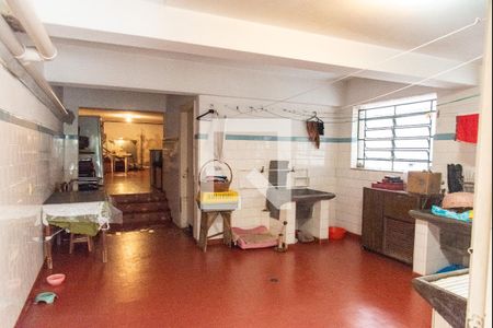 Casa à venda com 630m², 9 quartos e 2 vagasSótão