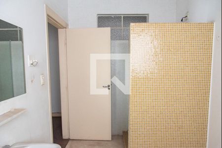 Casa à venda com 630m², 9 quartos e 2 vagasBanheiro - piso 3