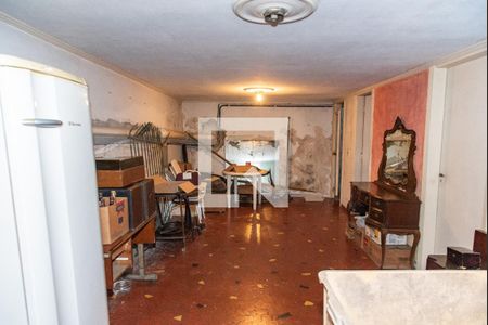 Casa à venda com 630m², 9 quartos e 2 vagasSótão