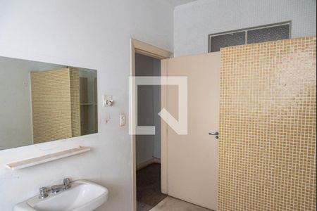 Casa à venda com 630m², 9 quartos e 2 vagasBanheiro - piso 3