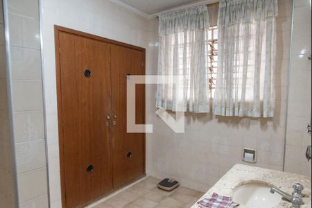 Casa à venda com 630m², 9 quartos e 2 vagasBanheiro