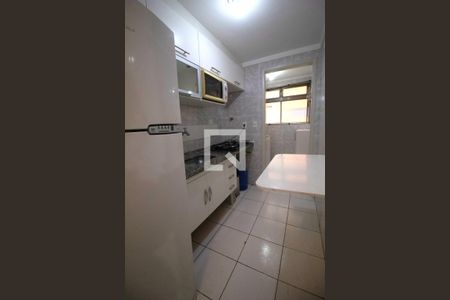 Cozinha de apartamento para alugar com 1 quarto, 36m² em Pinheiros, São Paulo