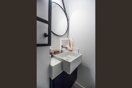 Apartamento à venda com 106m², 3 quartos e 3 vagas Apartamento à venda com 106m², 3 quartos e 3 vagasBanheiro da Suíte 2