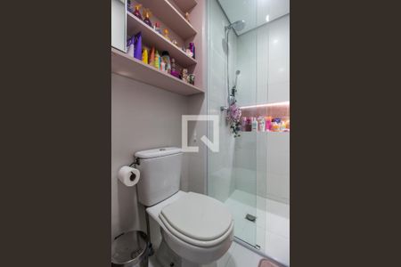 Apartamento à venda com 106m², 3 quartos e 3 vagas Apartamento à venda com 106m², 3 quartos e 3 vagasBanheiro da Suíte 2