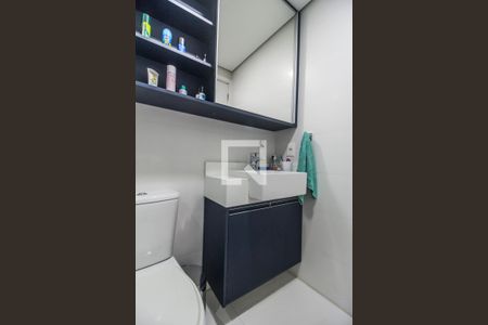 Apartamento à venda com 106m², 3 quartos e 3 vagas Apartamento à venda com 106m², 3 quartos e 3 vagasBanheiro