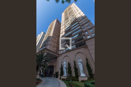 Apartamento à venda com 106m², 3 quartos e 3 vagasVista da Rua