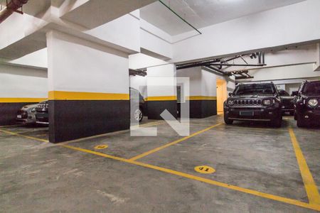 Apartamento à venda com 106m², 3 quartos e 3 vagas Apartamento à venda com 106m², 3 quartos e 3 vagasGaragem