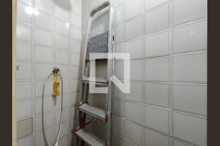 Apartamento à venda com 54m², 1 quarto e 1 vaga Apartamento à venda com 54m², 1 quarto e 1 vagaBanheiro de serviço