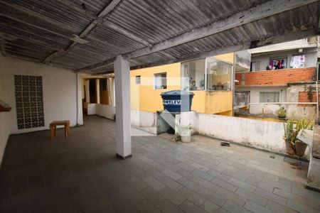Casa à venda com 250m², 4 quartos e 1 vagaÁrea de Serviço