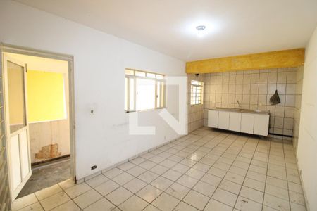 Casa à venda com 250m², 4 quartos e 1 vagaCozinha