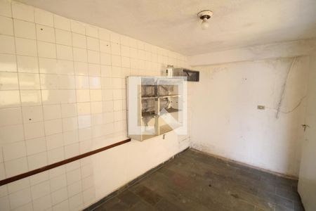 Casa à venda com 250m², 4 quartos e 1 vagaÁrea de Serviço - Quarto