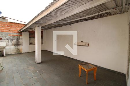 Casa à venda com 250m², 4 quartos e 1 vagaÁrea de Serviço