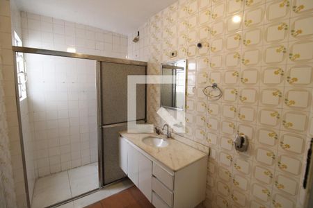 Casa à venda com 250m², 4 quartos e 1 vagaBanheiro 1