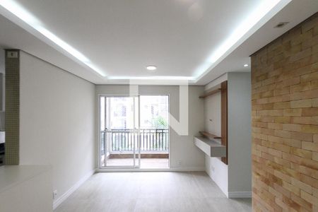 Sala de apartamento para alugar com 3 quartos, 69m² em Sítio da Figueira, São Paulo