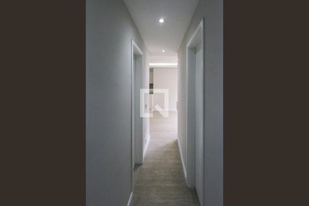 Apartamento para alugar com 69m², 3 quartos e 1 vagaCorredor