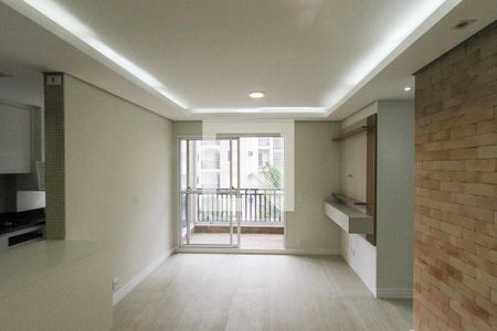 Sala de apartamento para alugar com 3 quartos, 69m² em Sítio da Figueira, São Paulo