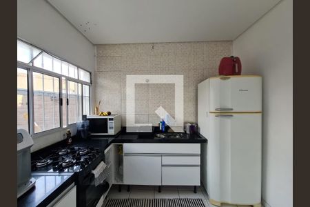 Casa à venda com 119m², 2 quartos e 1 vaga Casa à venda com 119m², 2 quartos e 1 vagaCozinha
